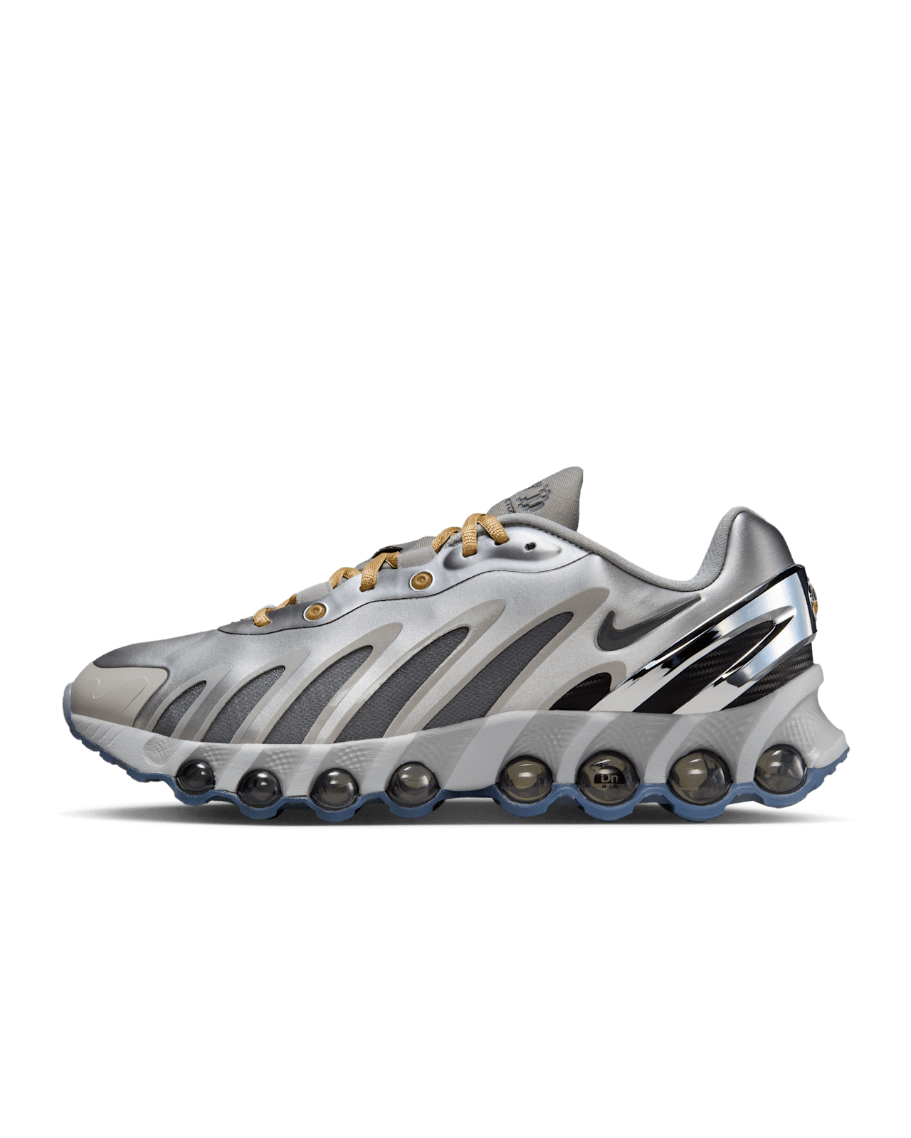 NIKE公式】エア マックス Dn8 x Victor Victor 'Metallic Silver